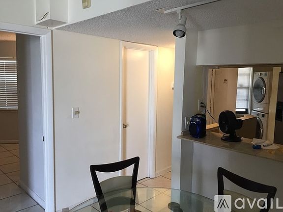4th image of 10401 W Broward Blvd APT 404