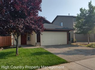 851 NE Locksley Dr, Bend, OR 97701