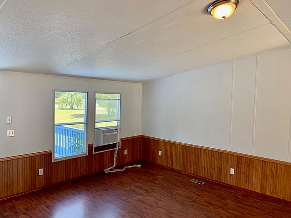 3rd image of 6737 Trammel Dr