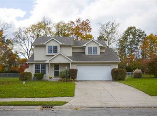 50657 Yorkview Dr, Granger, IN 46530