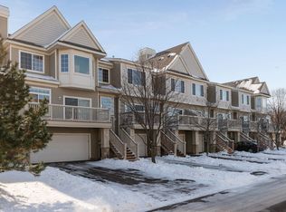 2577 Eagle Trace Ln, Woodbury, MN 55129