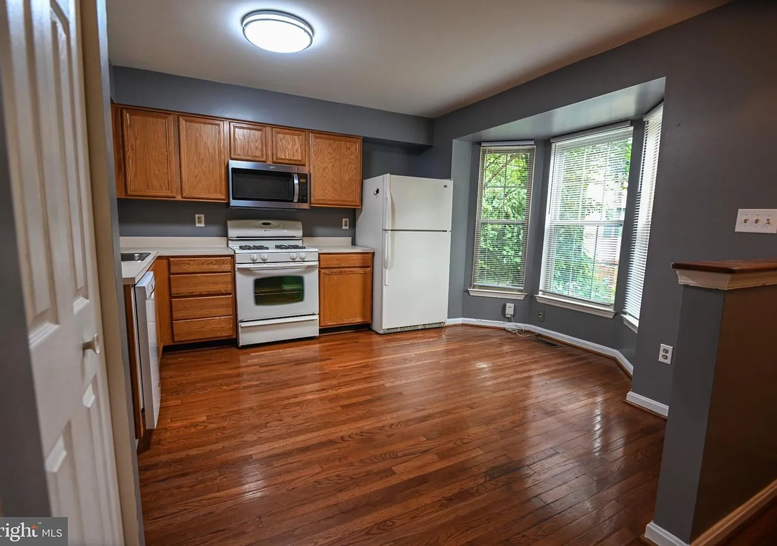 Glen Burnie Townhome — Photo 3