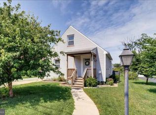 12 Hampton Rd, Linthicum, MD 21090