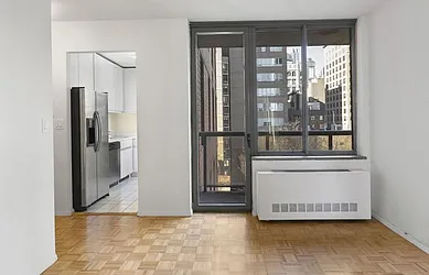 Rented by Kinyu Realty