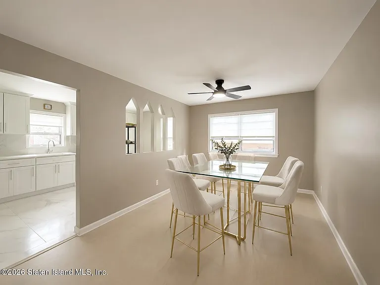 247 Hillcrest St — Photo 2