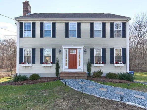 56 Elm St, Norton, MA 02766