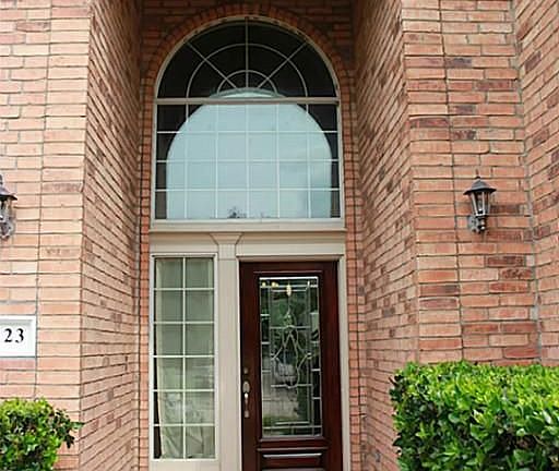 Beautiful Door greets you and all your guests.