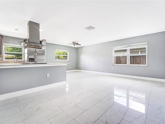 3rd image of 7164 Green Needle Dr