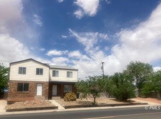373 S Navajo Dr, Page, AZ 86040