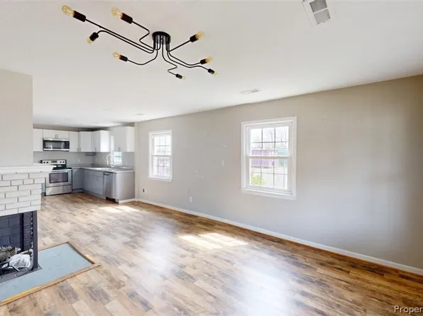 120 Old Aberdeen Rd, Hampton, VA 23661