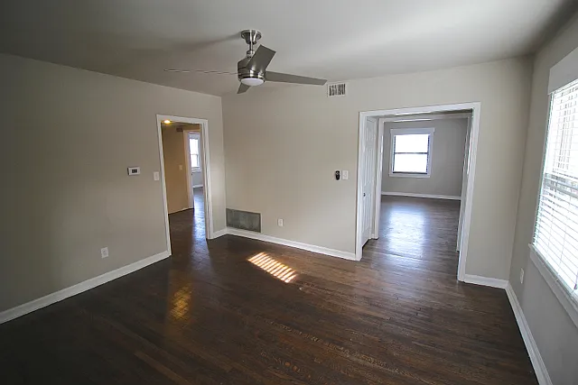 4314-4316 Warwick Blvd — Photo 23
