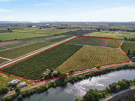 3rd image of Andrus Island Rd