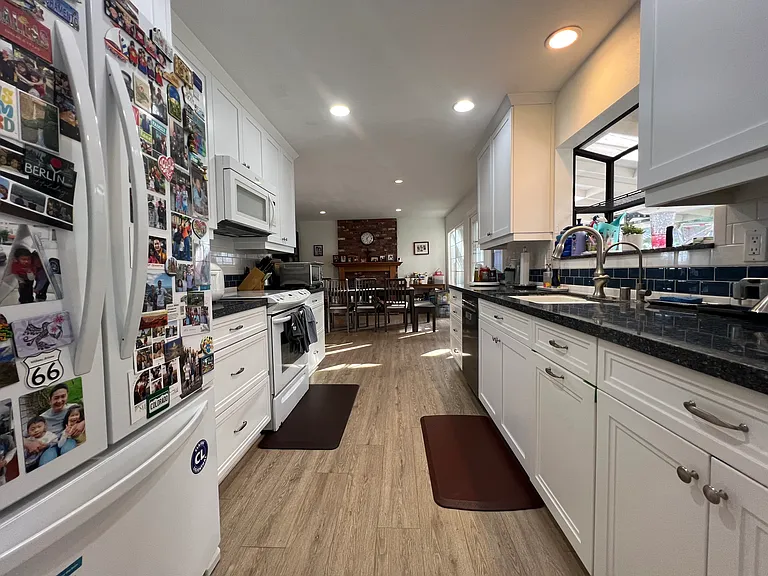 8516 Highwood Dr — Photo 5