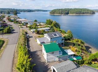 2226 Island Dr NW, Olympia, WA 98502