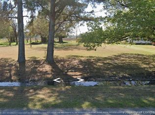 375 Old Kingsdale Rd, Lumberton, NC 28358