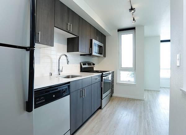 1st image of 801 E Thomas St #305