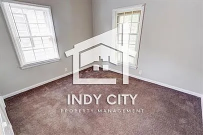 435 N Exeter Ave — Photo 8