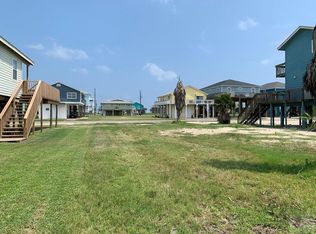 12915 Buccaneer Pkwy, Freeport, TX 77541