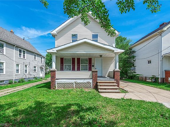 3rd image of 8005 Vineyard Ave