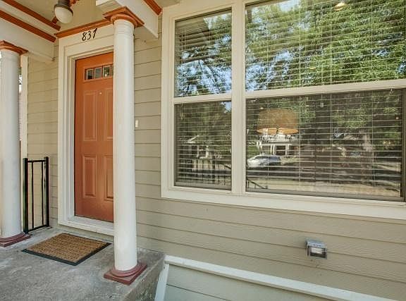 4th image of 837 Woodlawn Ave