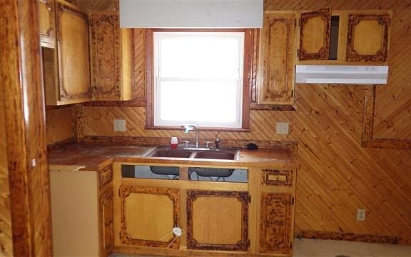 2nd image of 203 Etler Dr