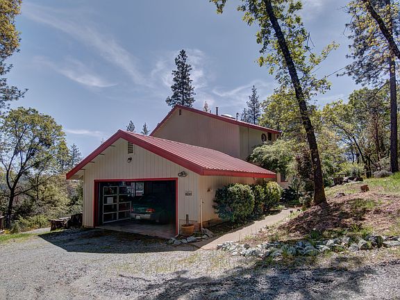 3rd image of 4716 Bear Creek Hts