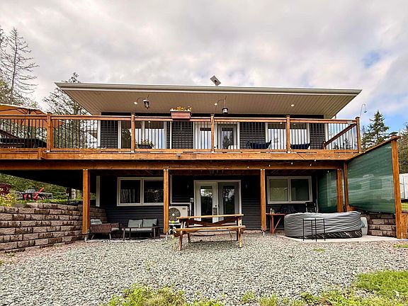 2nd image of 3736 Highway 321 Riv
