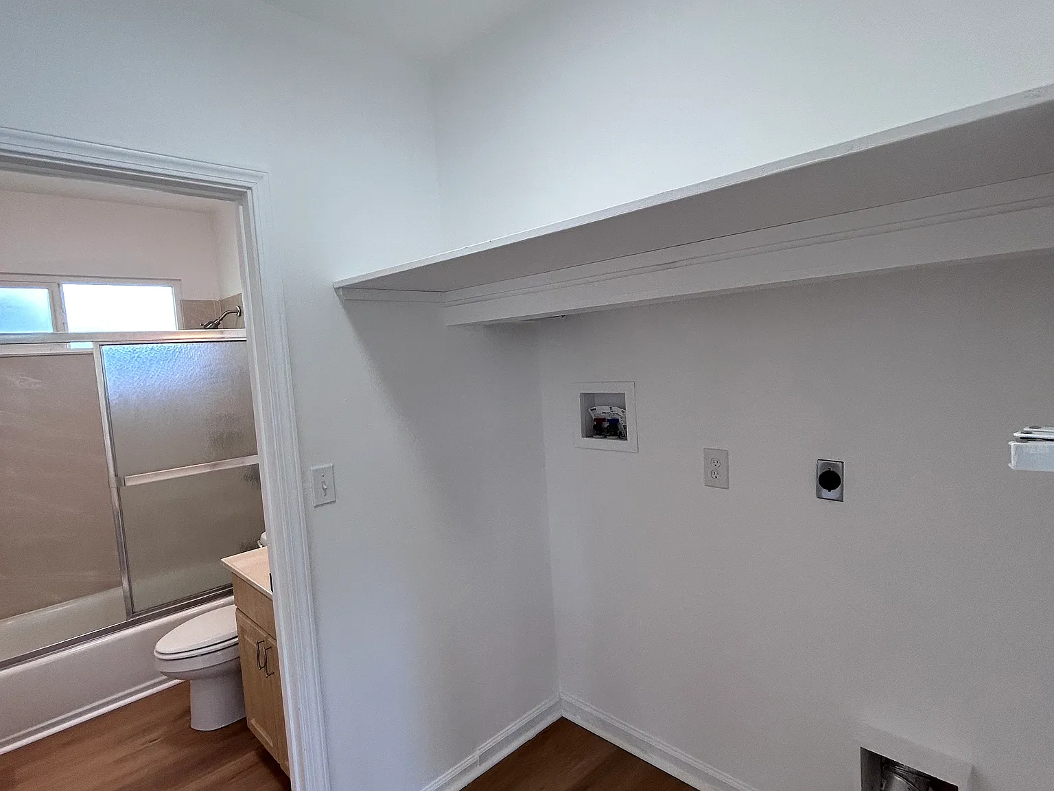 4 bed, 1800 sqft, $6,500 — Photo 4