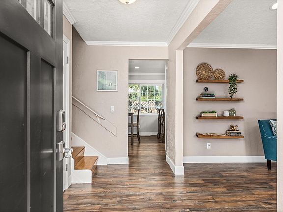 3rd image of 1517 Pomeroy Place