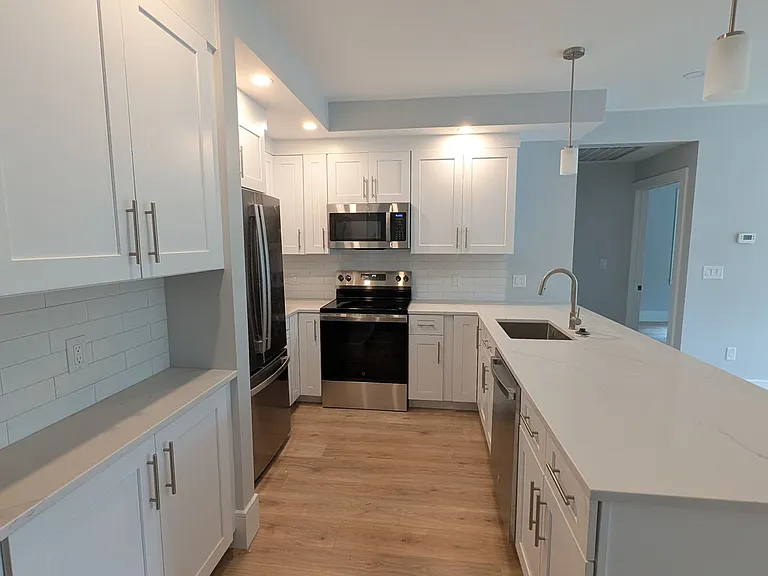 124 Kenrick St #3A — Photo 3