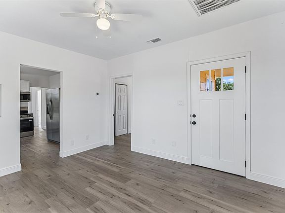 4th image of 255 Foothill Rd