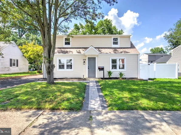 636 Osborne Ave, Morrisville, PA 19067