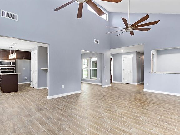5th image of 12775 Birch Ln