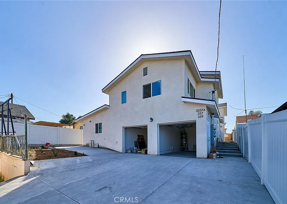 3257 Evelyn Ave #B