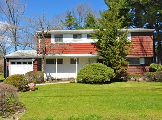 3 Northern Rd, Hartsdale, NY 10530