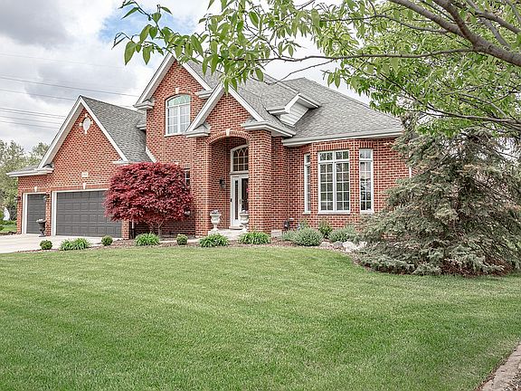 2nd image of 21955 Emily Ln