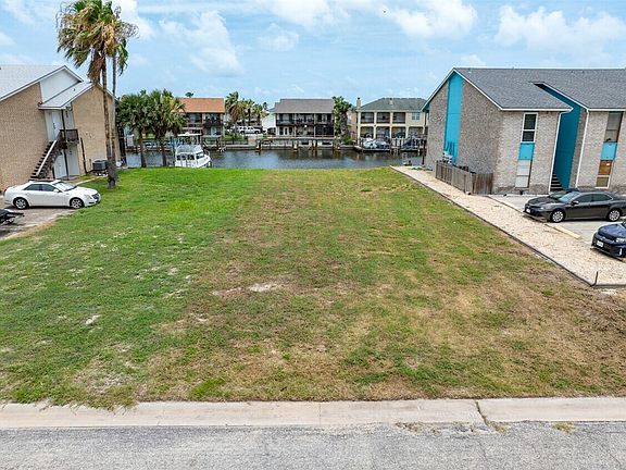 5th image of 15422 Fortuna Bay Dr