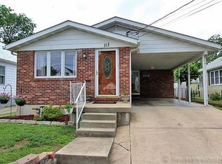 113 N 5th St, Ste Genevieve, MO 63670