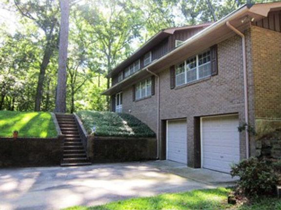 3rd image of 14 Indian Hills Dr