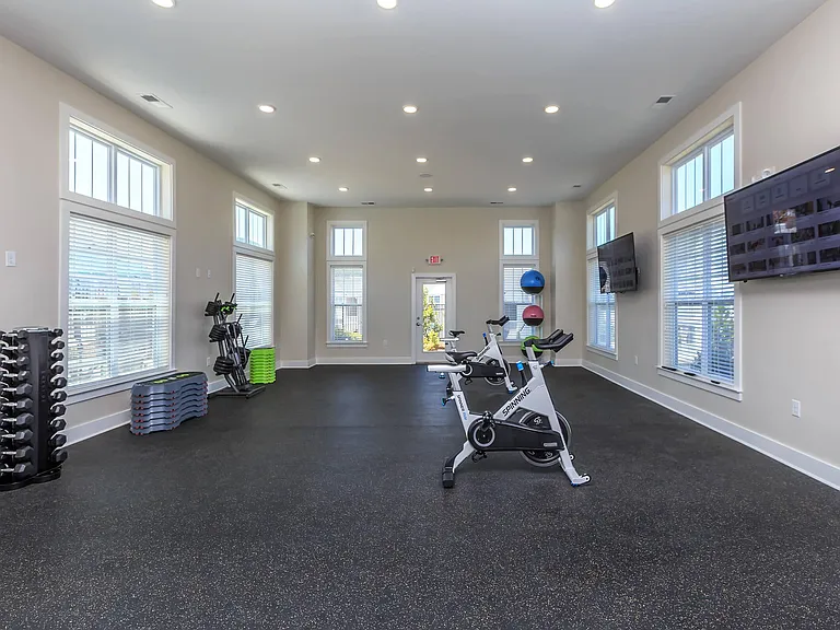 Riverstone Apartments at Long Shoals — Photo 111