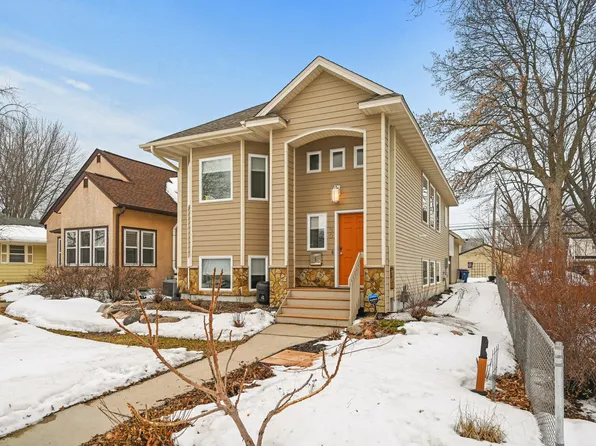 30 19th Ave N, Hopkins, MN 55343