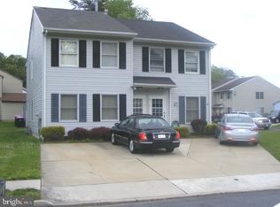 27 Maynard Dr, Sicklerville, NJ 08081