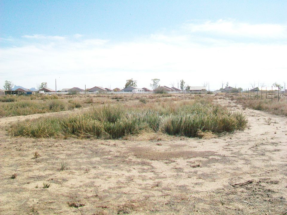 1st image of 4219 E Pinto Dr