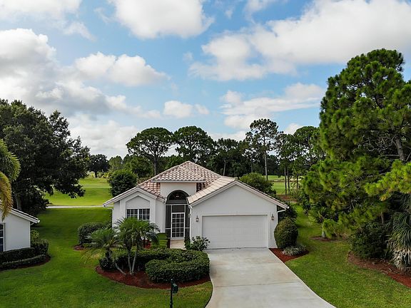 2nd image of 8506 Belfry Pl