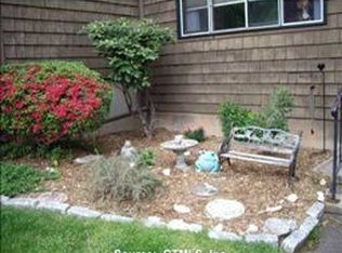 82 Hampton Park, Branford, CT 06405