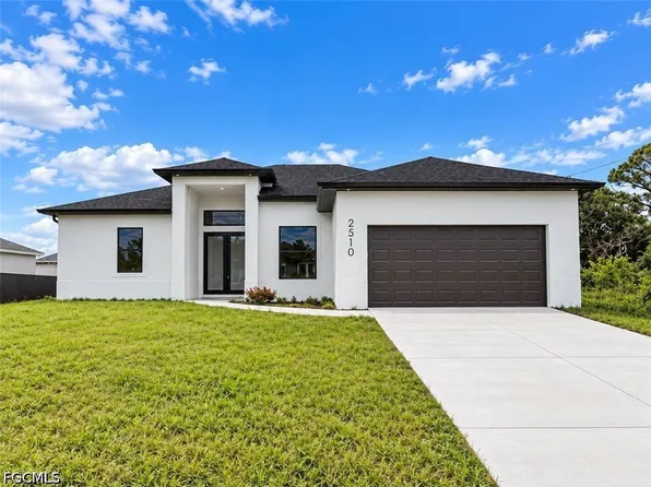 2510 20th St SW, Lehigh Acres, FL 33976