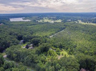 33-35 Beacon Hill Dr, Saratoga Springs, NY 12866