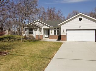 1040 Crystal Lake Rd W, Burnsville, MN 55306
