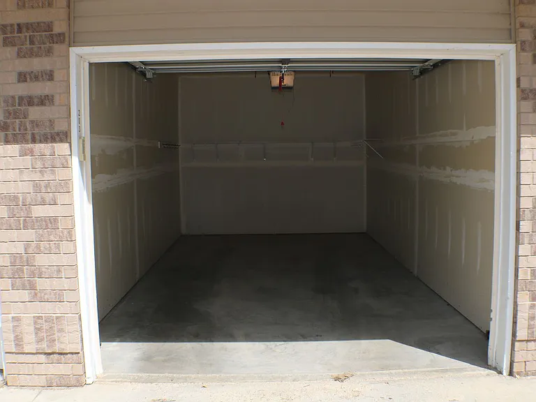 280 Sadler Ln #204 — Photo 26