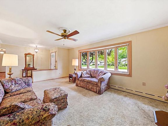 4th image of 3106 Joann Dr